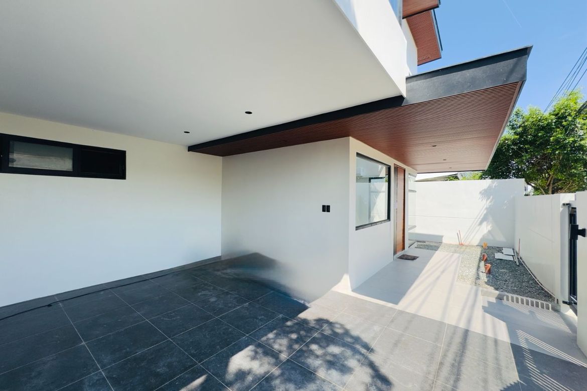 4 Bedroom House for Sale in BF Resort, Las Piñas, Metro Manila – photo 6