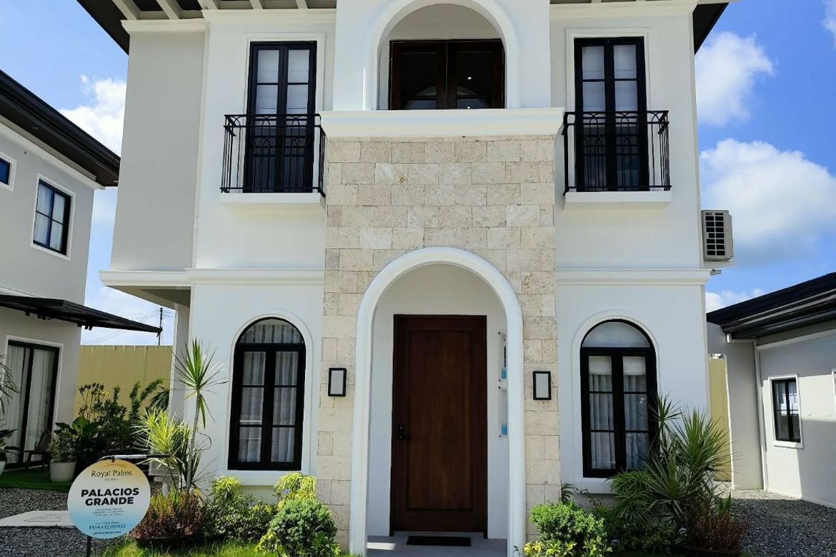 4 Bedroom House for Sale in Biking, Dauis, Bohol