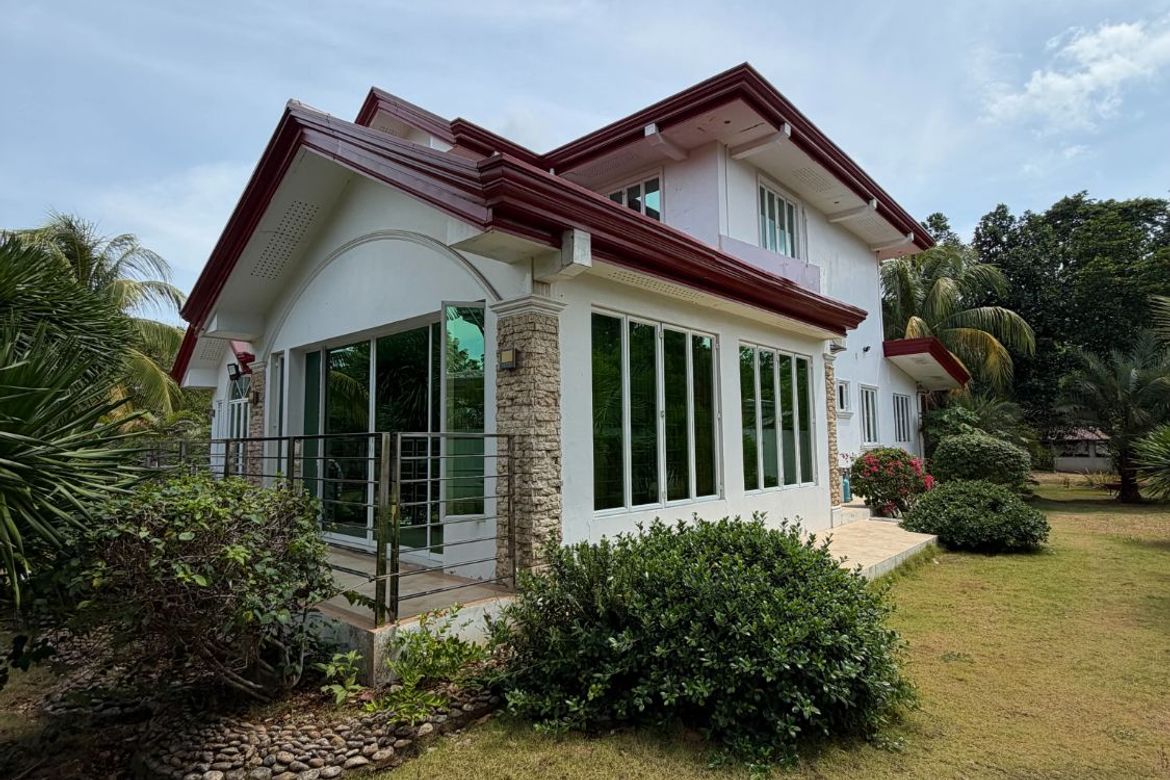 4 Bedroom House for Sale in Bingag, Dauis, Bohol – photo 4
