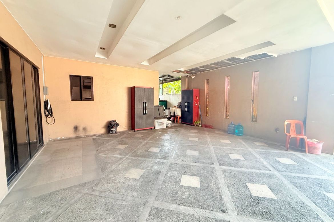 4 Bedroom House for Sale in Blue Ridge A, Quezon City, Metro Manila – photo 3