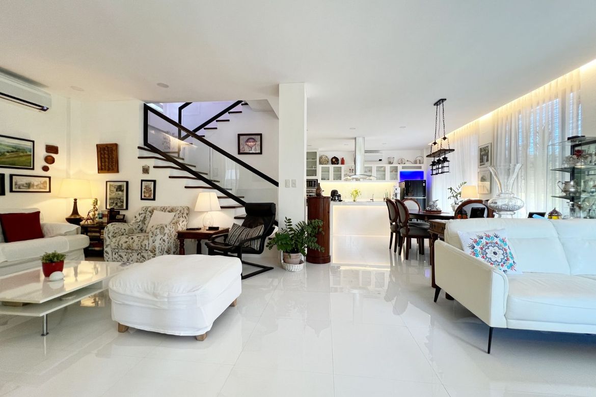 4 Bedroom House for Sale in Brentville International, Mampalasan, Biñan, Laguna – photo 5