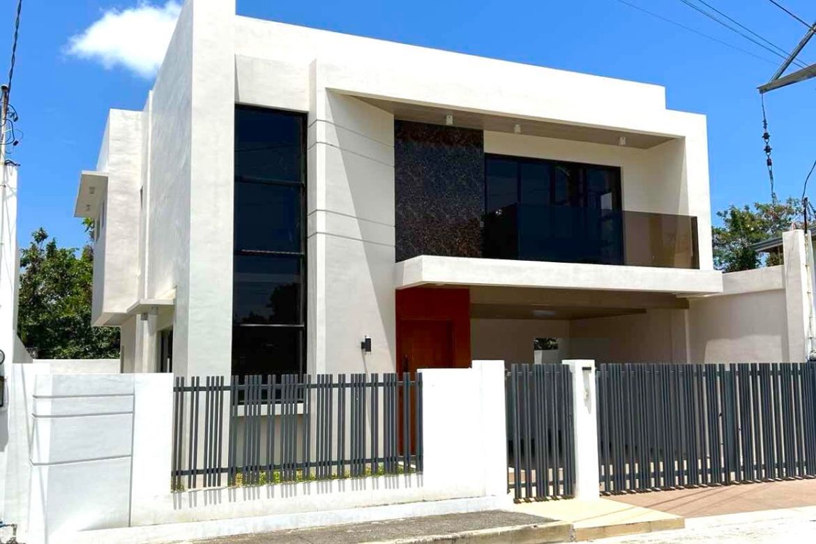 4 Bedroom House for Sale in Buck Estate, Alfonso, Cavite