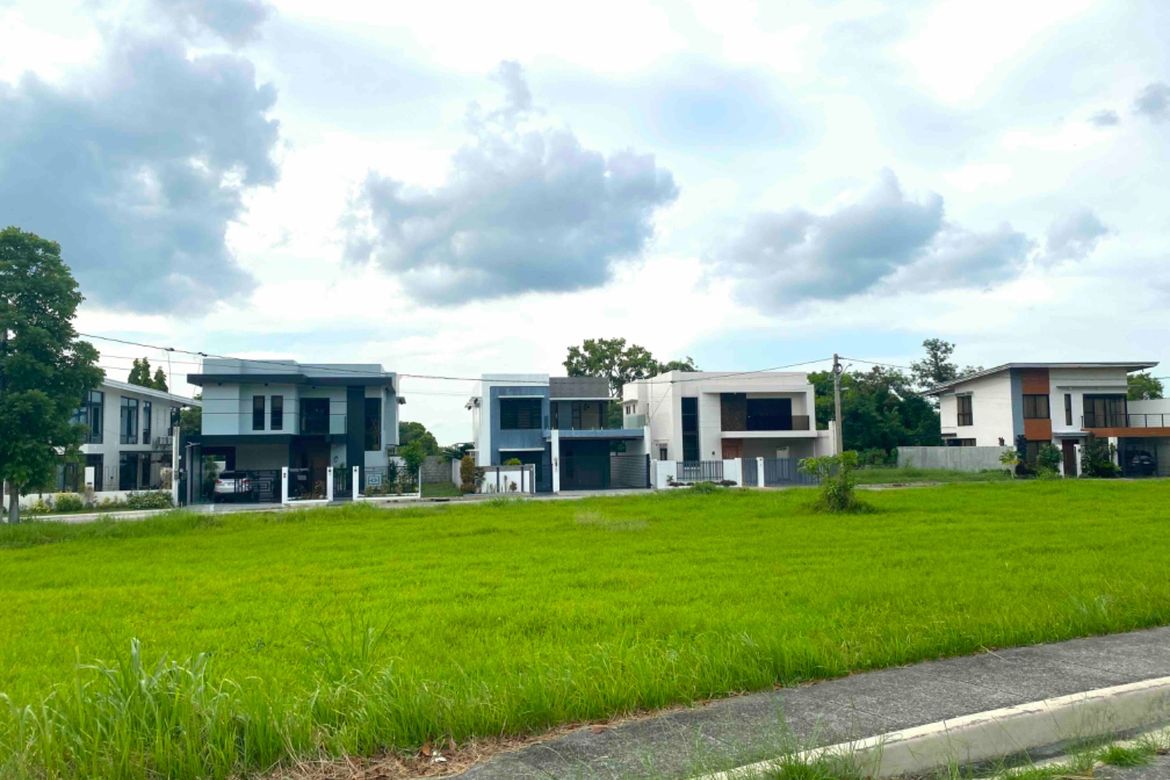 4 Bedroom House for Sale in Buck Estate, Alfonso, Cavite – photo 3