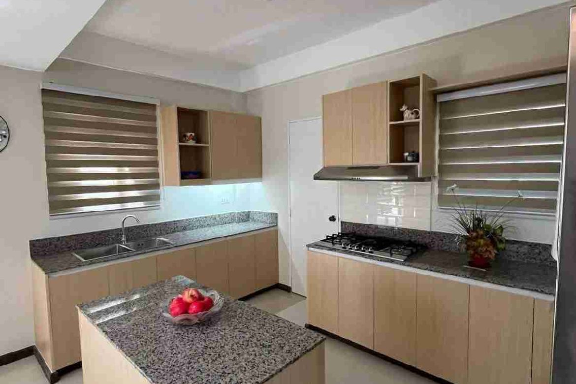 4 Bedroom House for Sale in Cabambangan, Bacolor, Pampanga – photo 6