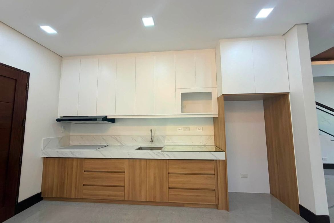 4 Bedroom House for Sale in Cadulawan, Talisay, Cebu – photo 3