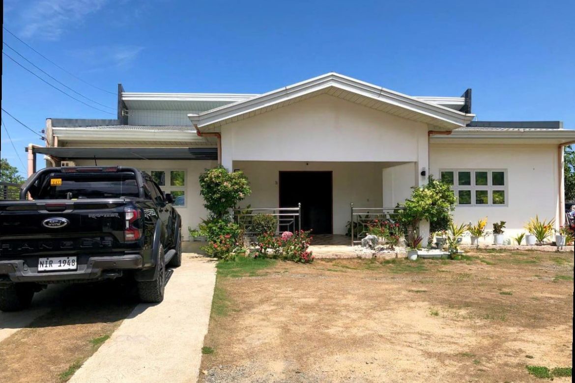 4 Bedroom House for Sale in Camansi, San Fernando, La Union