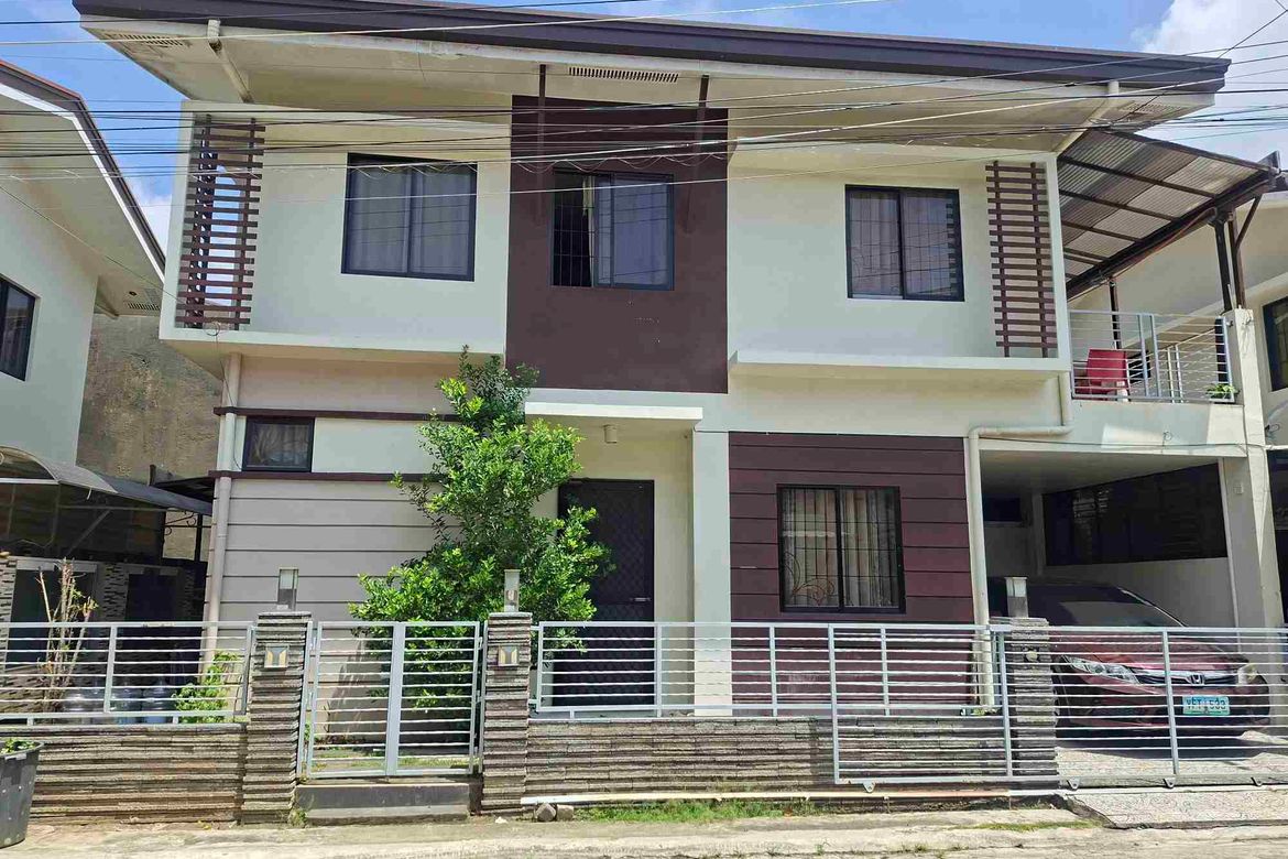 4 Bedroom House for Sale in Canduman, Mandaue, Cebu