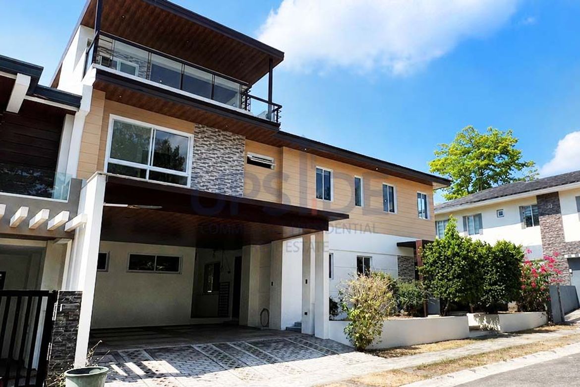 4 Bedroom House for Sale in Canlubang, Calamba, Laguna