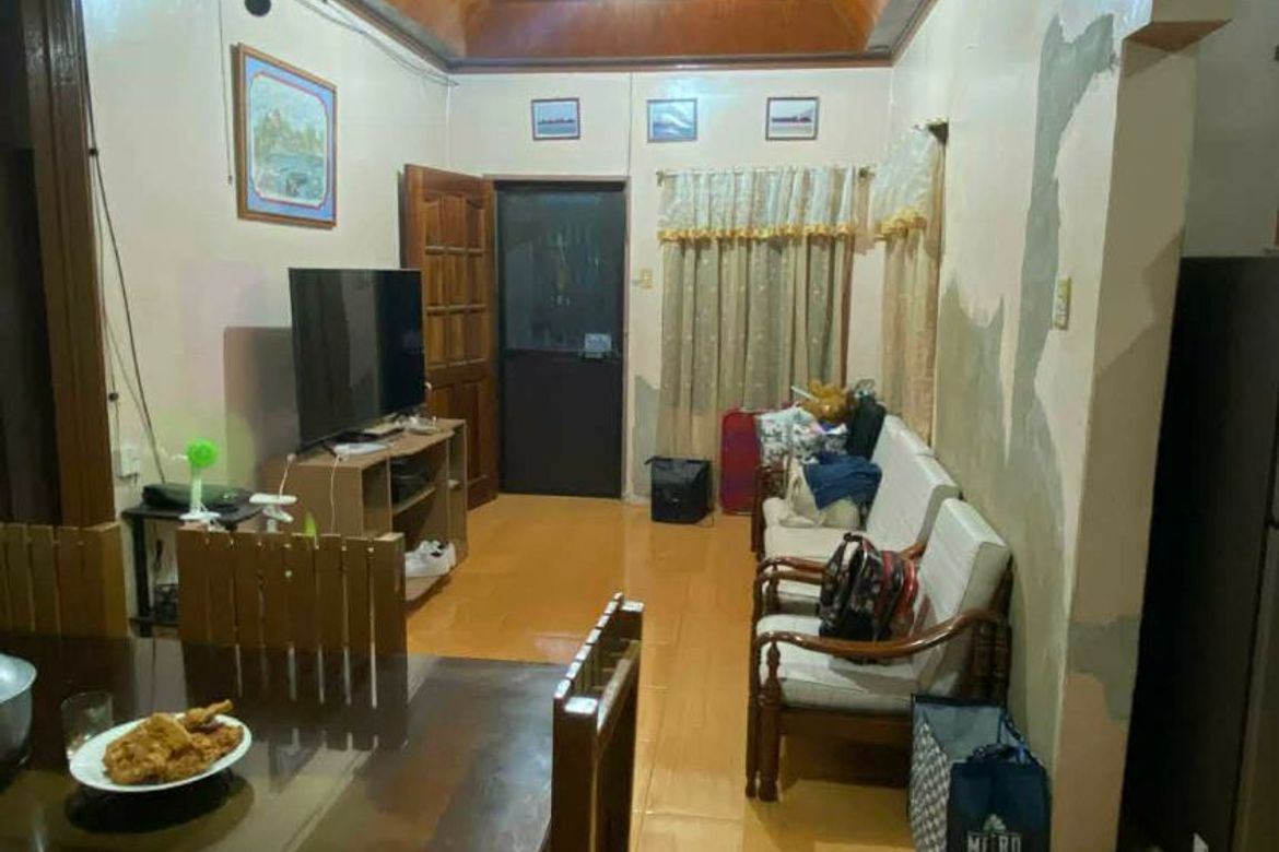 4 Bedroom House for Sale in Central Poblacion, Naga, Cebu – photo 4