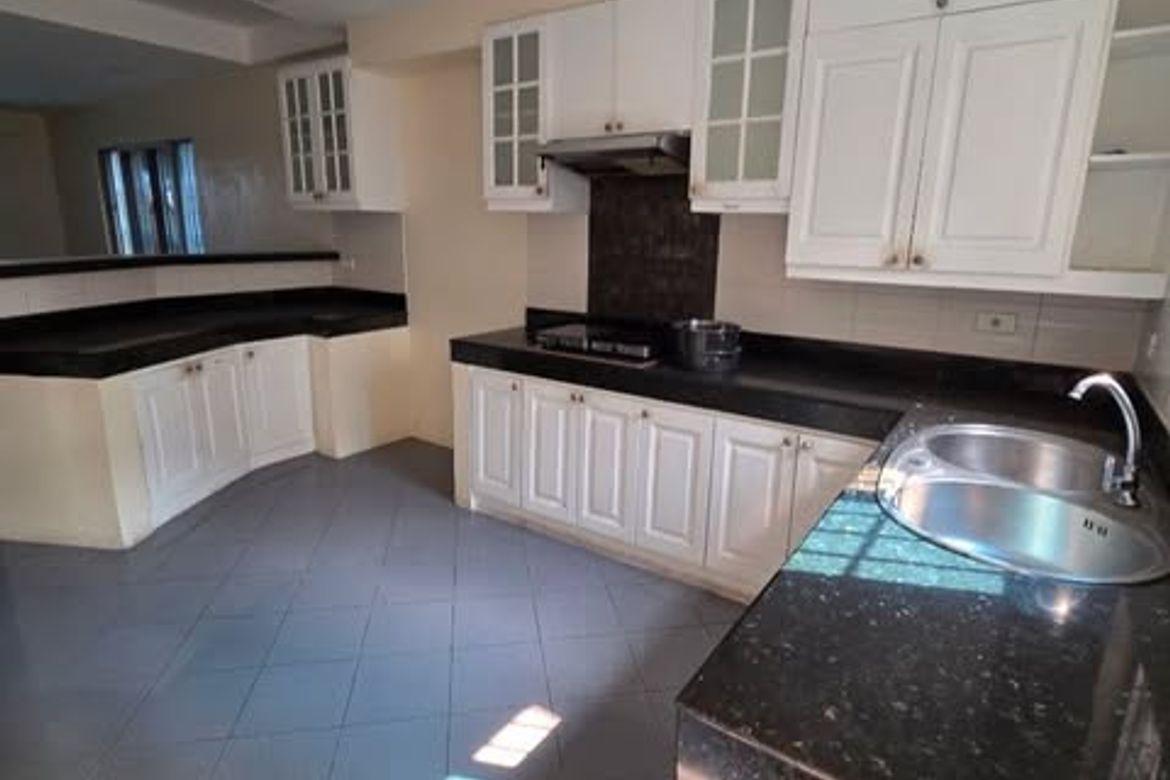 4 Bedroom House for Sale in Central, Quezon City, Metro Manila – photo 8