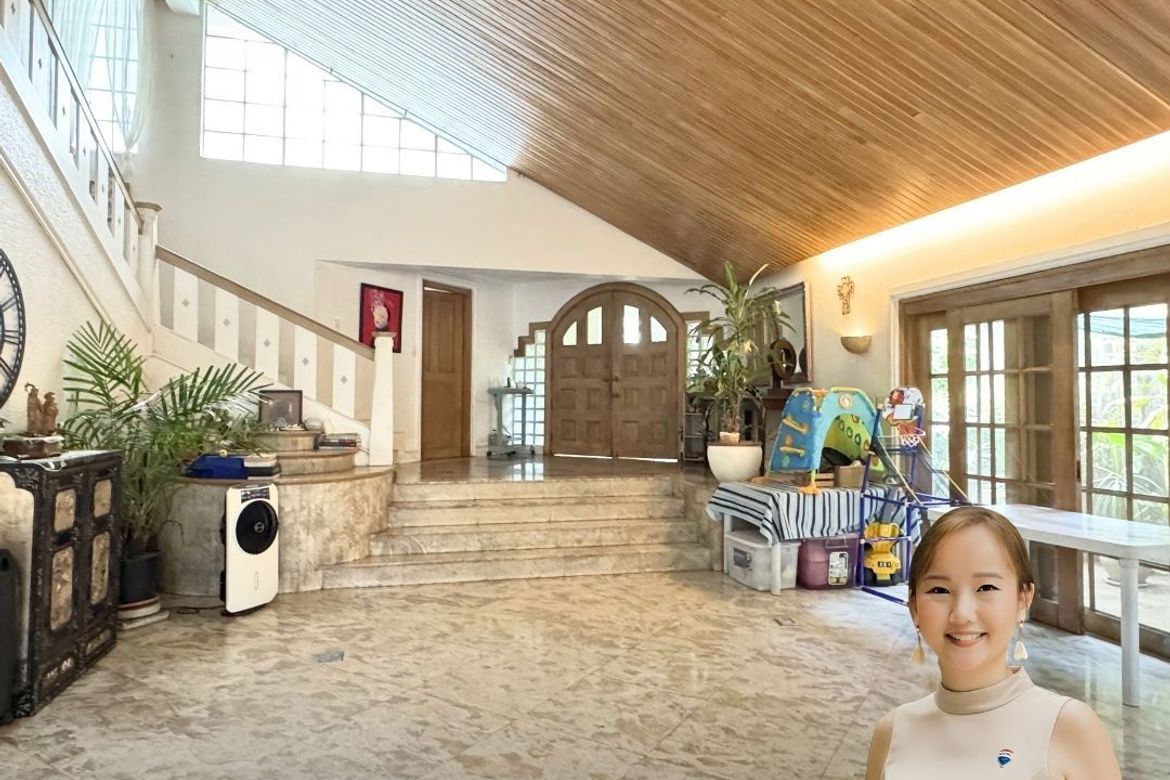 4 Bedroom House for Sale in Central, Quezon City, Metro Manila