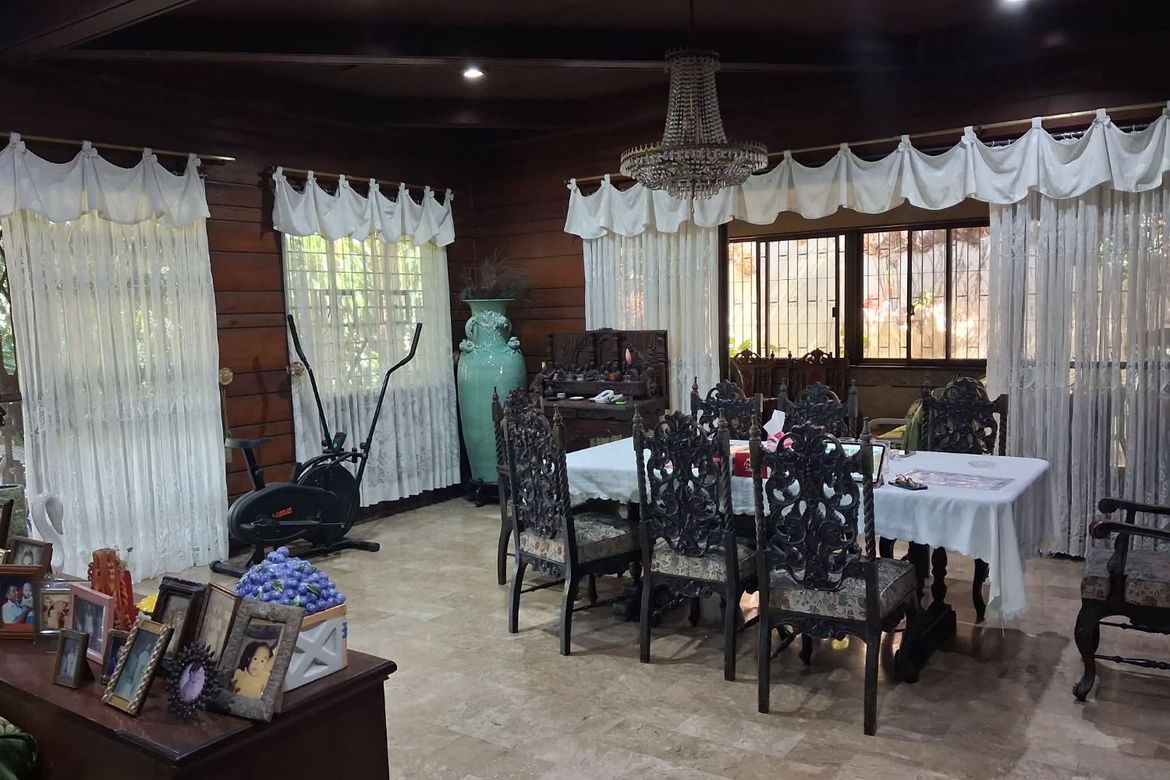 4 Bedroom House for Sale in Commonwealth, Quezon City, Metro Manila – photo 4