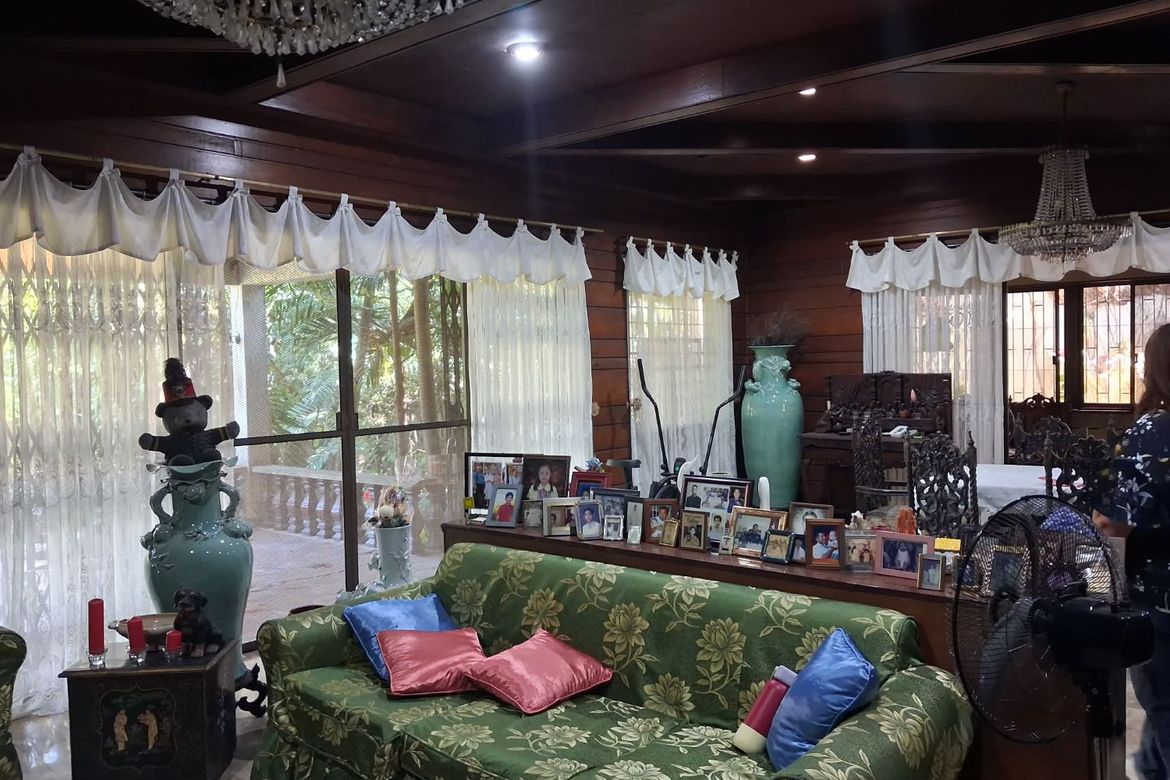 4 Bedroom House for Sale in Commonwealth, Quezon City, Metro Manila – photo 5
