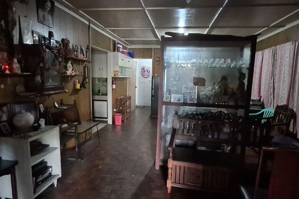 4 Bedroom House for Sale in Concepcion Dos, Marikina, Metro Manila – photo 3