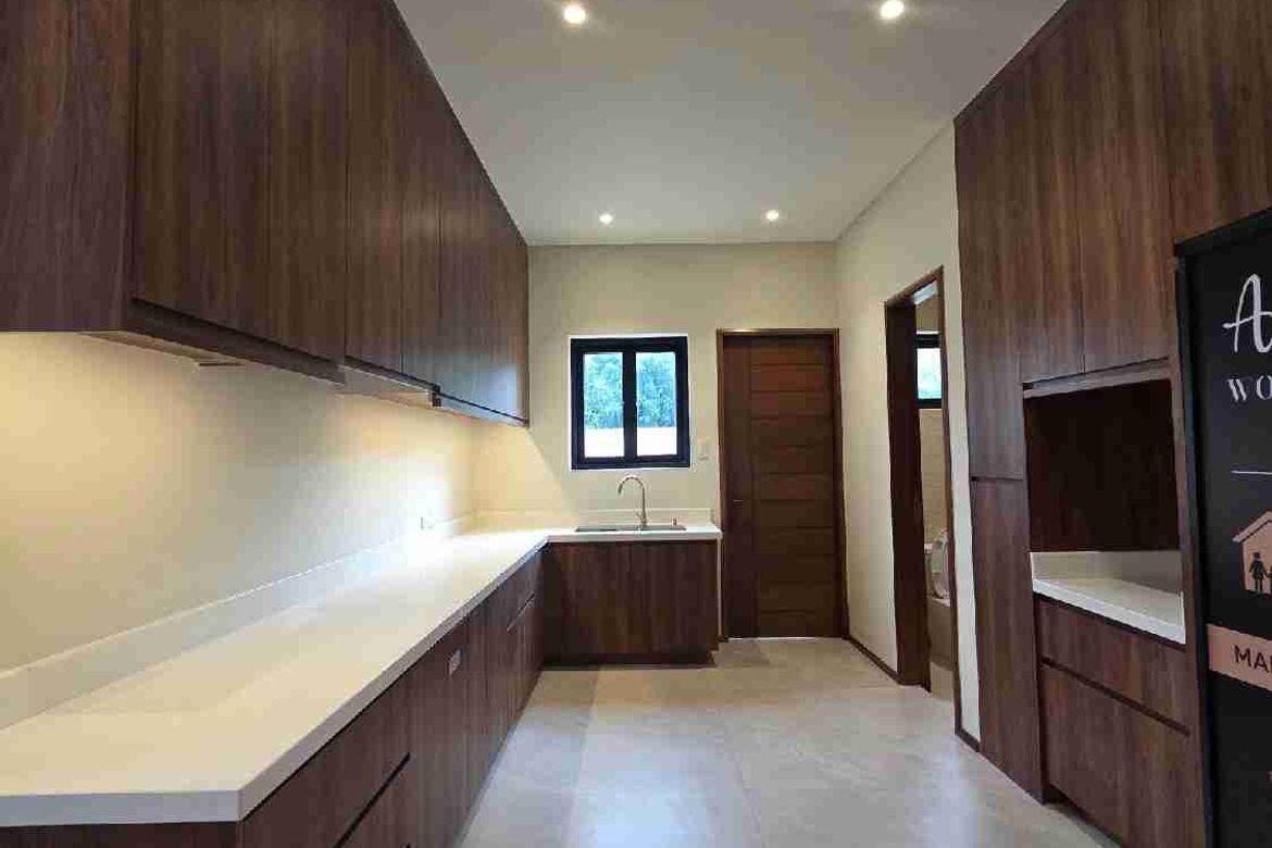 4 Bedroom House for Sale in Concepcion Uno, Marikina, Metro Manila – photo 6