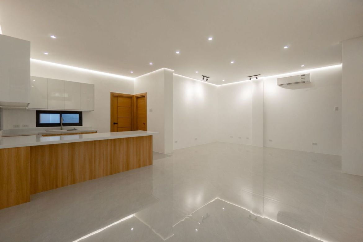 4 Bedroom House for Sale in Concepcion Uno, Marikina, Metro Manila – photo 2