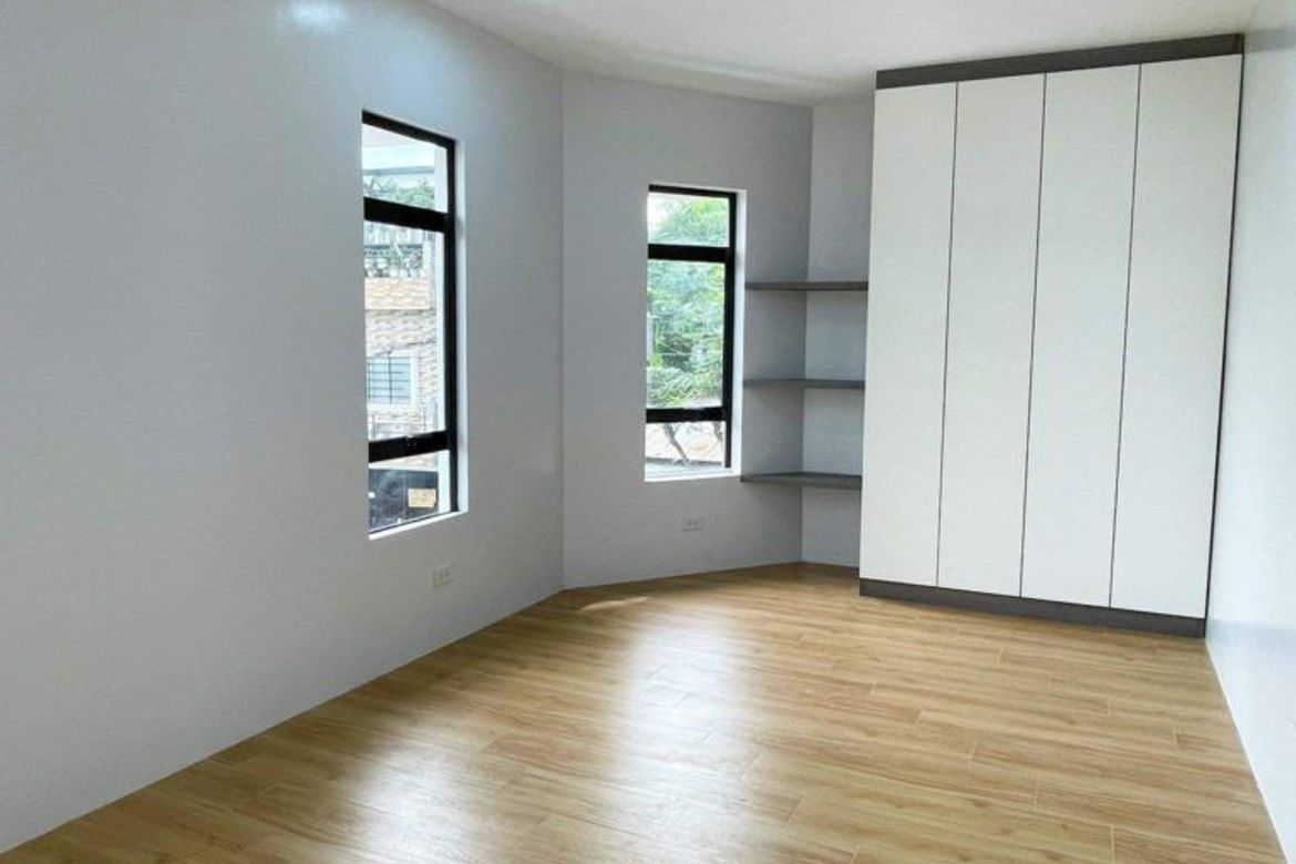 4 Bedroom House for Sale in Concepcion Uno, Marikina, Metro Manila – photo 8