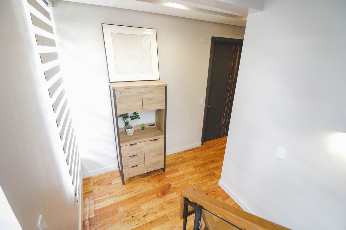 4 Bedroom House for Sale in Corazon de Jesus, San Juan, Metro Manila near LRT-2 J. Ruiz – photo 2
