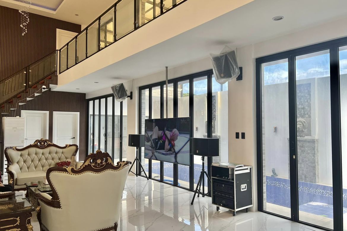 4 Bedroom House for Sale in Cuayan, Angeles, Pampanga