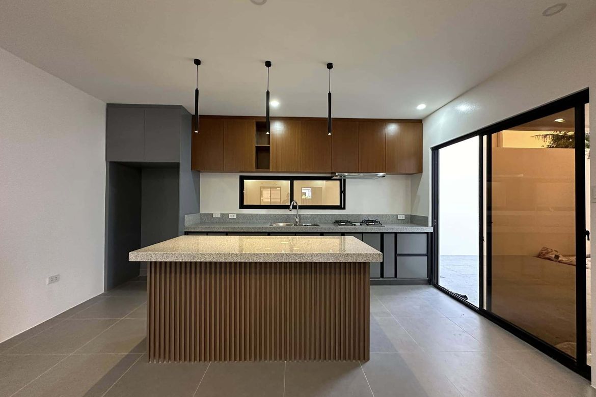 4 Bedroom House for Sale in Cuayan, Angeles, Pampanga – photo 6