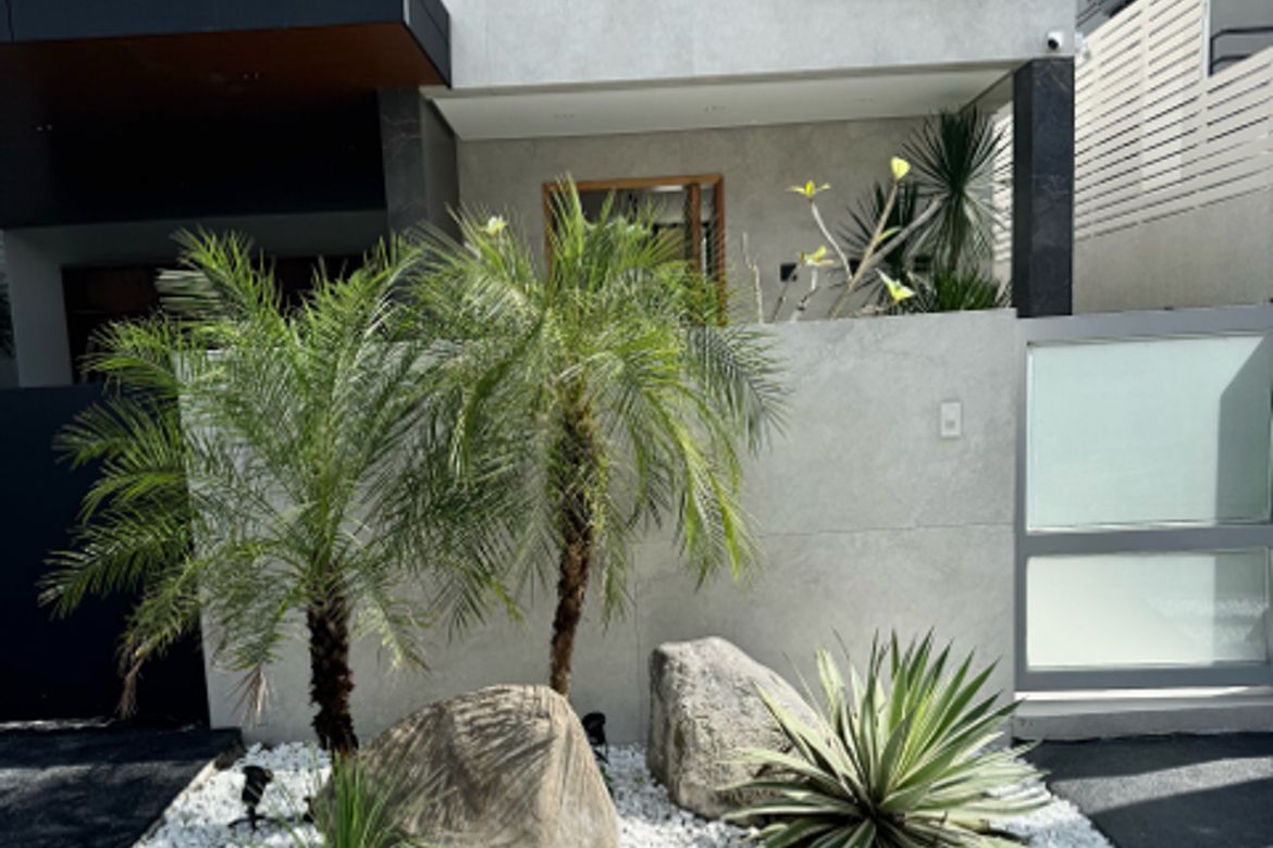4 Bedroom House for Sale in Cupang, Muntinlupa, Metro Manila – photo 2