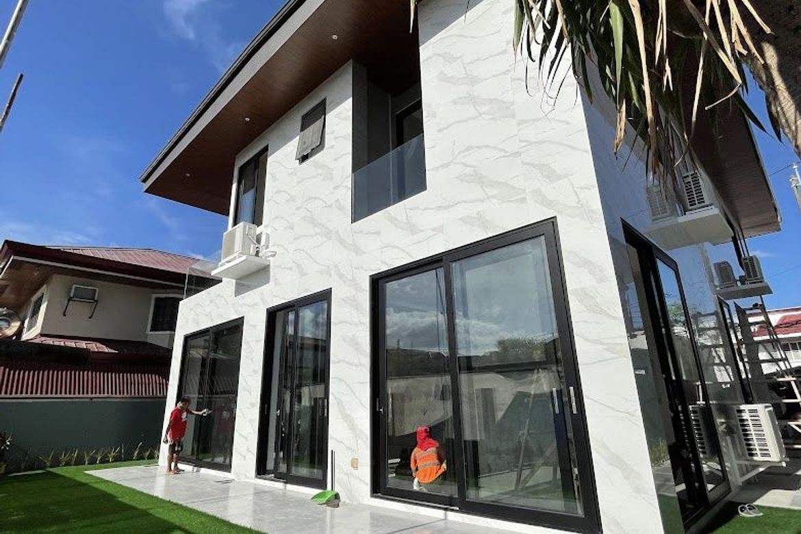 4 Bedroom House for Sale in Cupang, Muntinlupa, Metro Manila