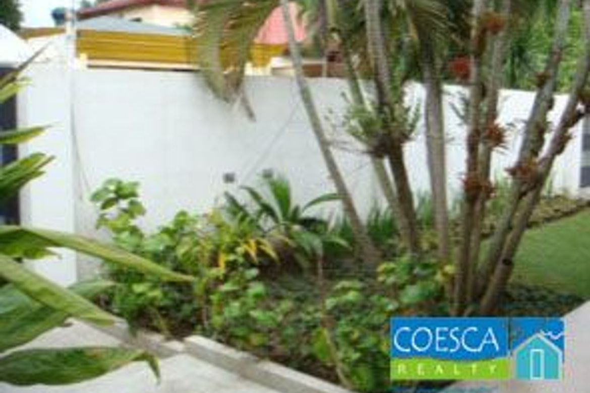 4 Bedroom House for Sale in Cupang, Muntinlupa, Metro Manila – photo 3