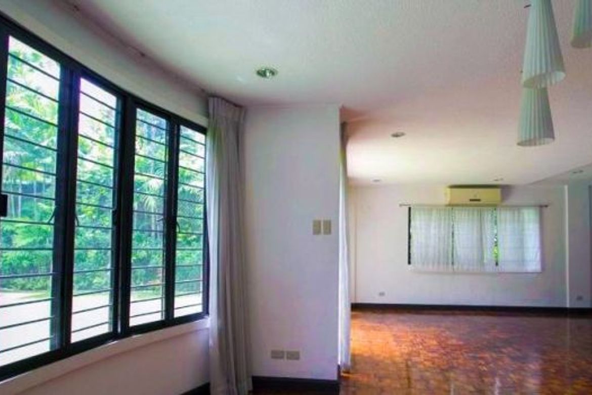 4 Bedroom House for Sale in Dasmariñas Village, Dasmariñas North, Makati, Metro Manila near MRT-3 Magallanes – photo 5