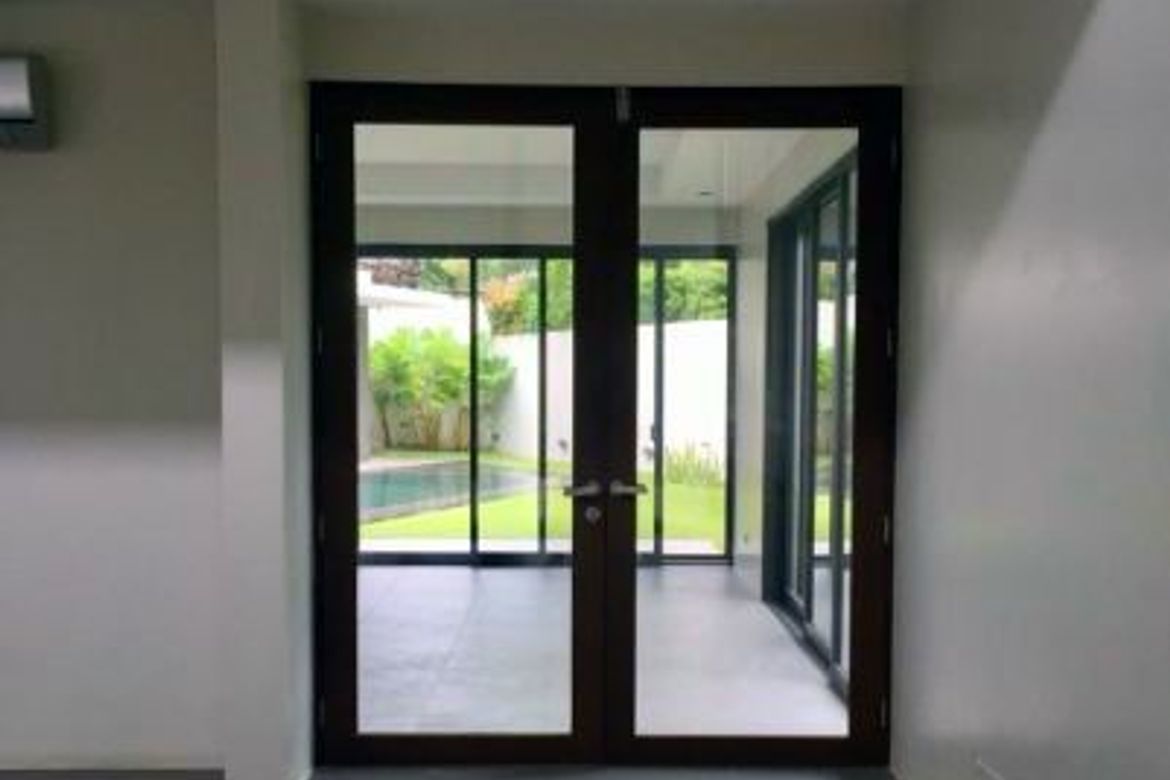 4 Bedroom House for Sale in Dasmariñas Village, Dasmariñas North, Makati, Metro Manila near MRT-3 Magallanes