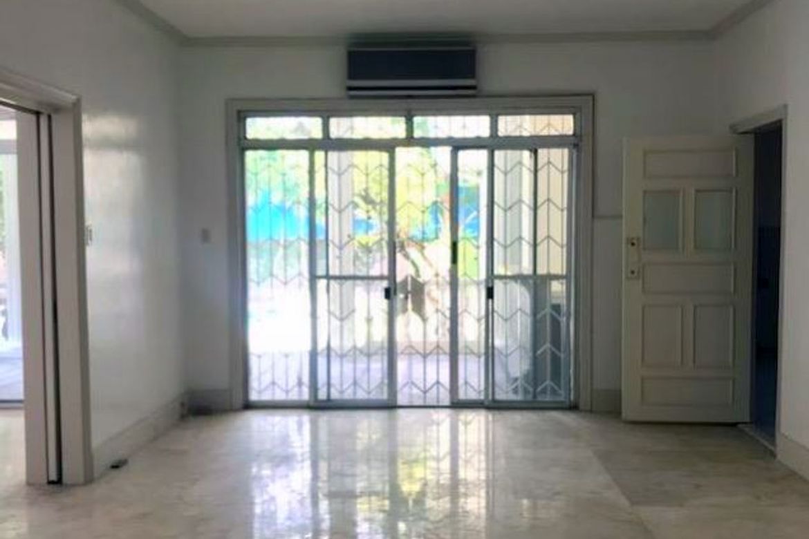 4 Bedroom House for Sale in Dasmariñas Village, Dasmariñas North, Makati, Metro Manila near MRT-3 Magallanes – photo 4