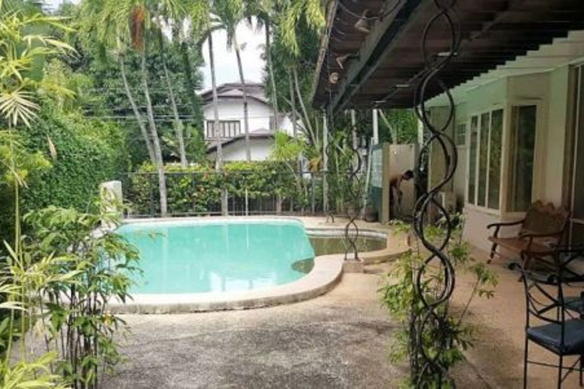 4 Bedroom House for Sale in Dasmariñas Village, Dasmariñas North, Makati, Metro Manila near MRT-3 Magallanes – photo 3