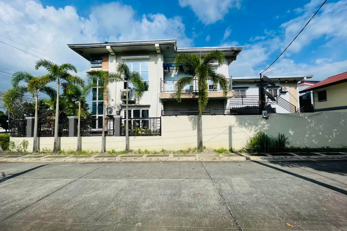 4 Bedroom House for Sale in Dau, Mabalacat, Pampanga – photo 3