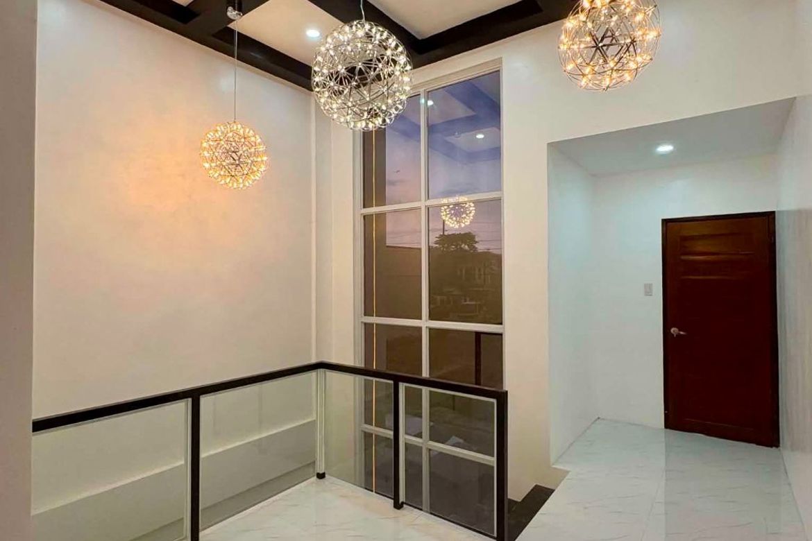 4 Bedroom House for Sale in Dau, Mabalacat, Pampanga – photo 8