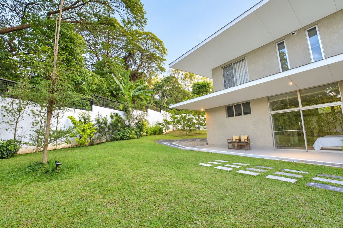 4 Bedroom House for Sale in Dela Paz, Antipolo, Rizal