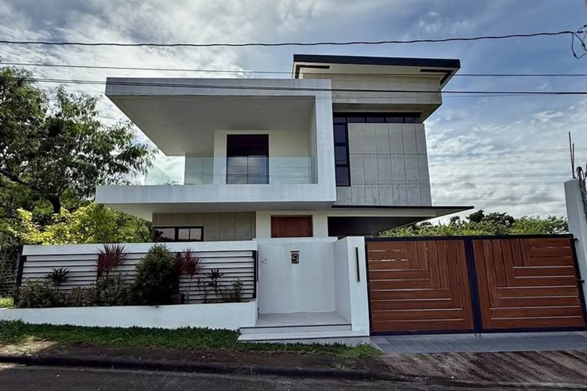 4 Bedroom House for Sale in Dolores, Taytay, Rizal