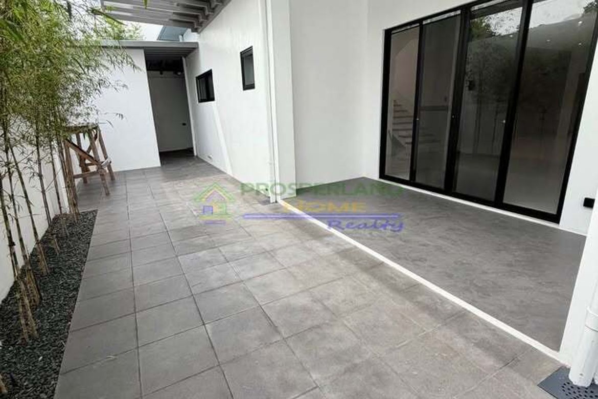 4 Bedroom House for Sale in Don Bosco, Parañaque, Metro Manila – photo 3