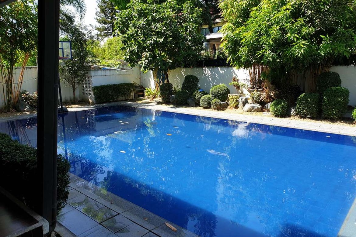 4 Bedroom House for Sale in Don Galo, Parañaque, Metro Manila – photo 6