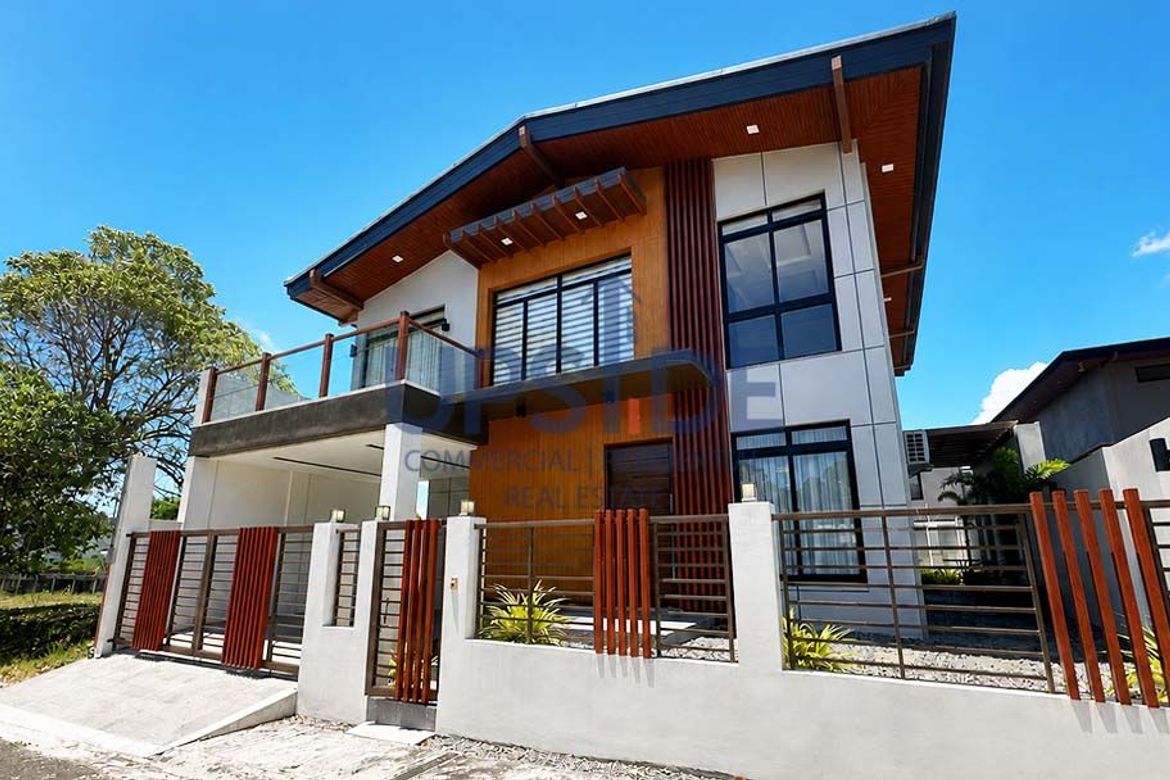 4 Bedroom House for Sale in Don Jose, Santa Rosa, Laguna