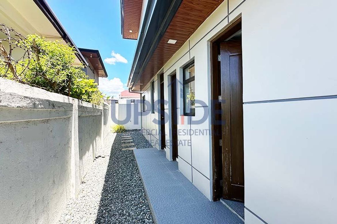 4 Bedroom House for Sale in Don Jose, Santa Rosa, Laguna – photo 2