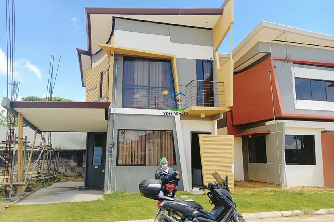 4 Bedroom House for Sale in Eastland Estate, Sacsac, Consolacion, Cebu