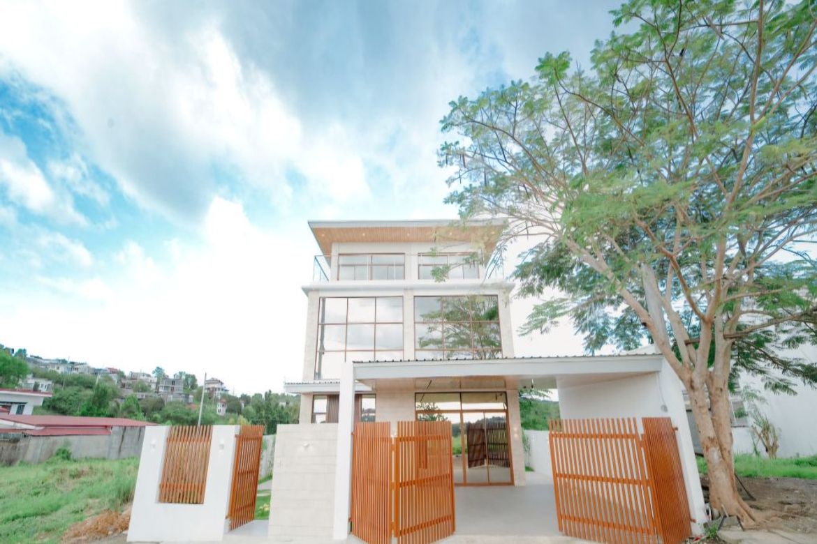 4 Bedroom House for Sale in Eastland Heights, Bagong Nayon, Antipolo, Rizal – photo 2