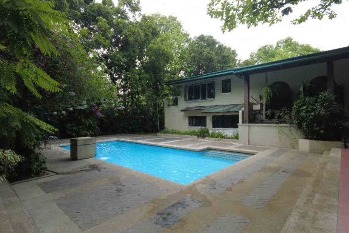 4 Bedroom House for Sale in Forbes Park North, Makati, Metro Manila near MRT-3 Ayala