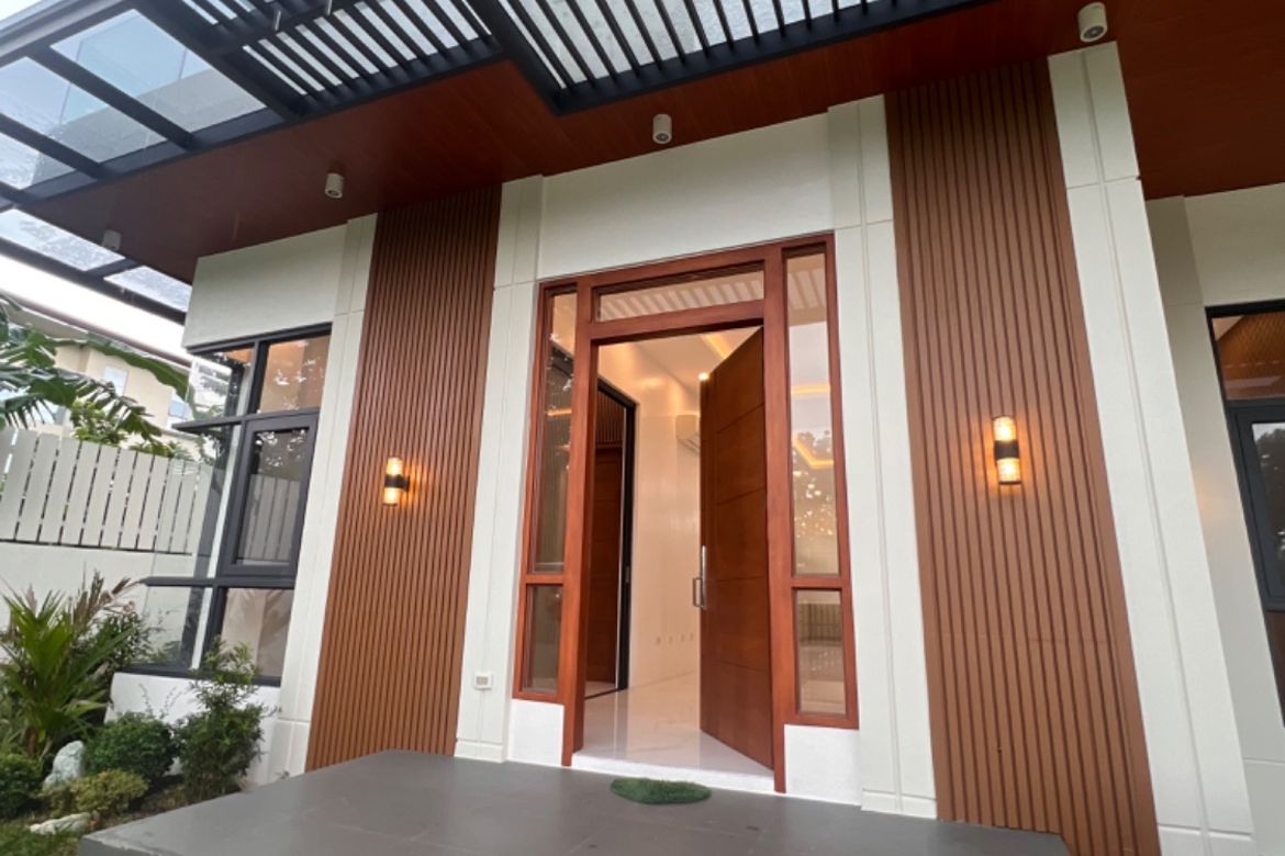 4 Bedroom House for Sale in Greater Lagro, Quezon City, Metro Manila