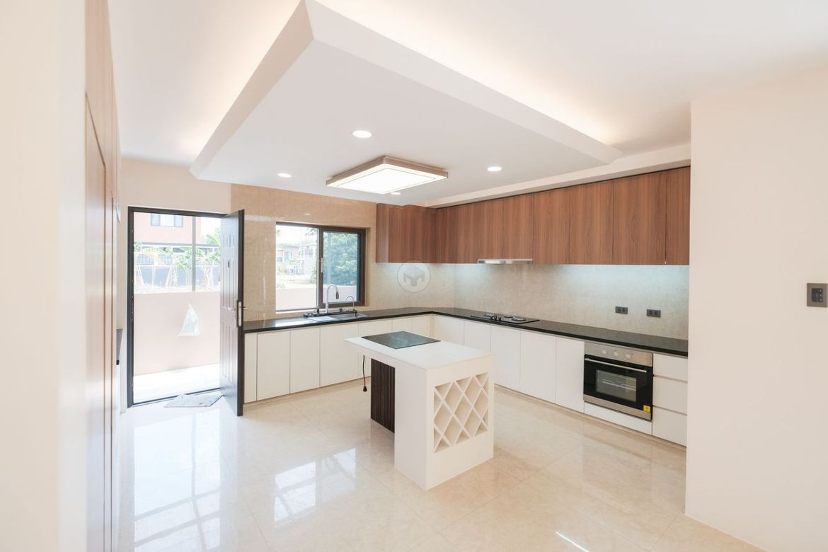 4 Bedroom House for Sale in Greater Lagro, Quezon City, Metro Manila – photo 4