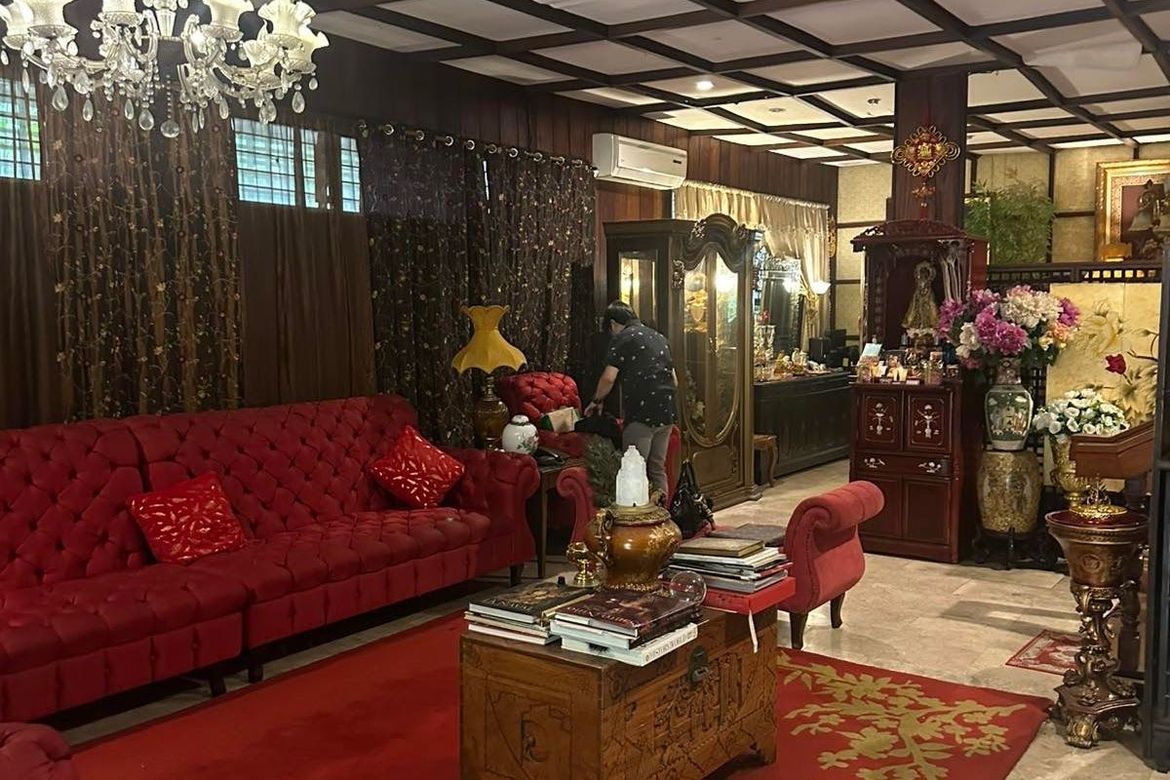 4 Bedroom House for Sale in Greenhills, San Juan, Metro Manila – photo 2