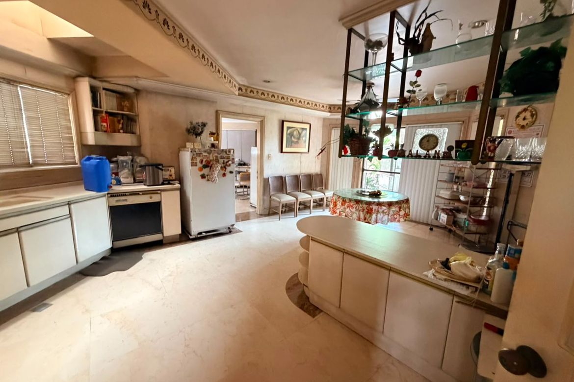 4 Bedroom House for Sale in Greenhills, San Juan, Metro Manila