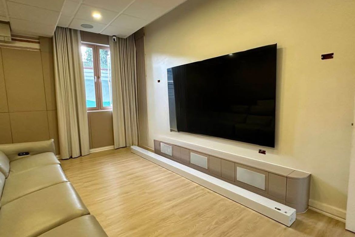 4 Bedroom House for Sale in Greenhills, San Juan, Metro Manila near MRT-3 Santolan – photo 7