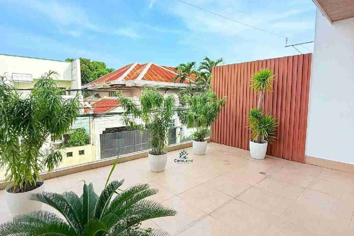 4 Bedroom House for Sale in Greenwoods Executive Village, San Miguel, Pasig, Metro Manila – photo 4