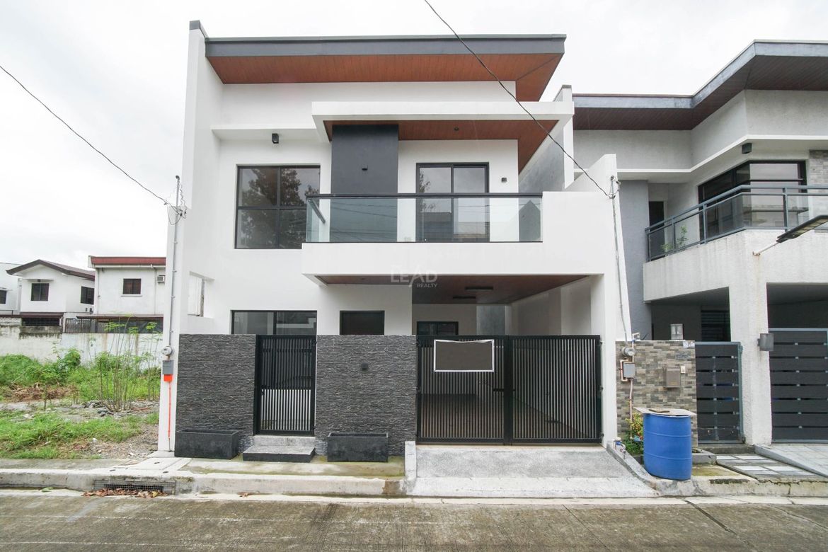 4 Bedroom House for Sale in Greenwoods Executive Village, San Miguel, Pasig, Metro Manila – photo 3