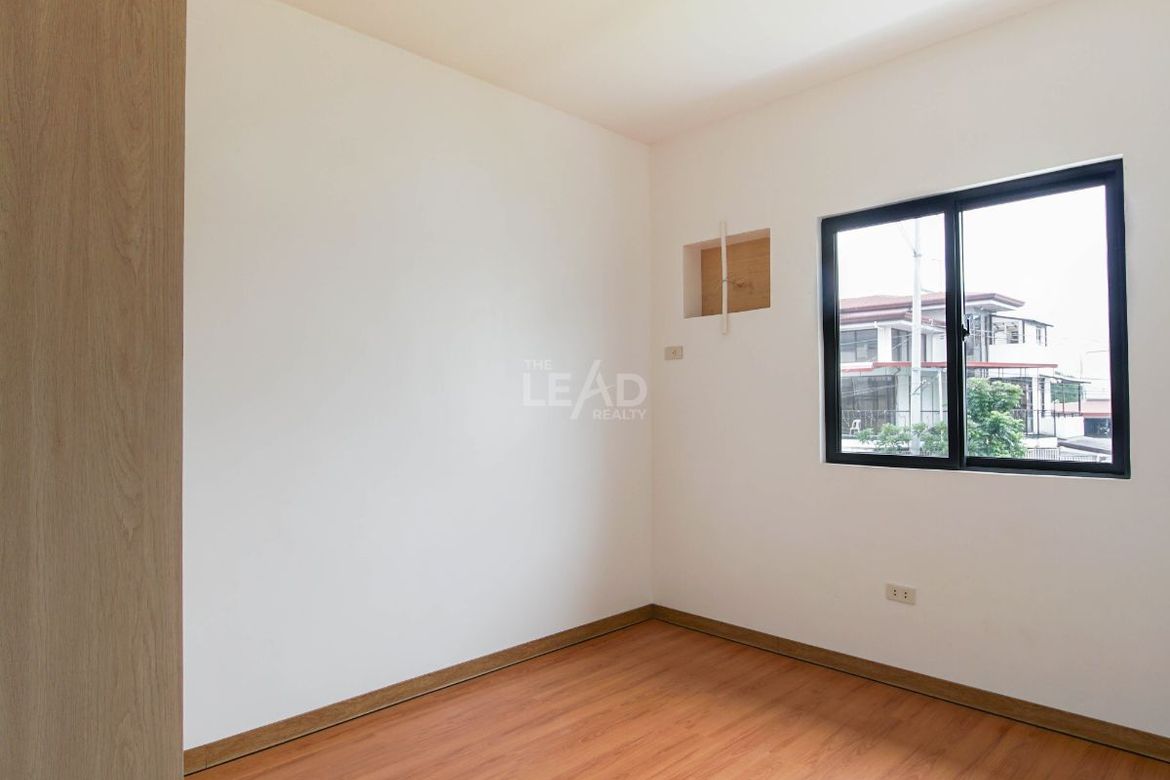 4 Bedroom House for Sale in Greenwoods Executive Village, San Miguel, Pasig, Metro Manila – photo 6
